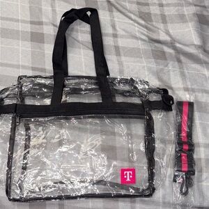 Trendy Brand New Clear Plastic Stadium Bag With Strap🔥